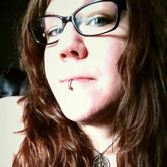 Meet your Posher, Grynderella - Picture 3 of 8